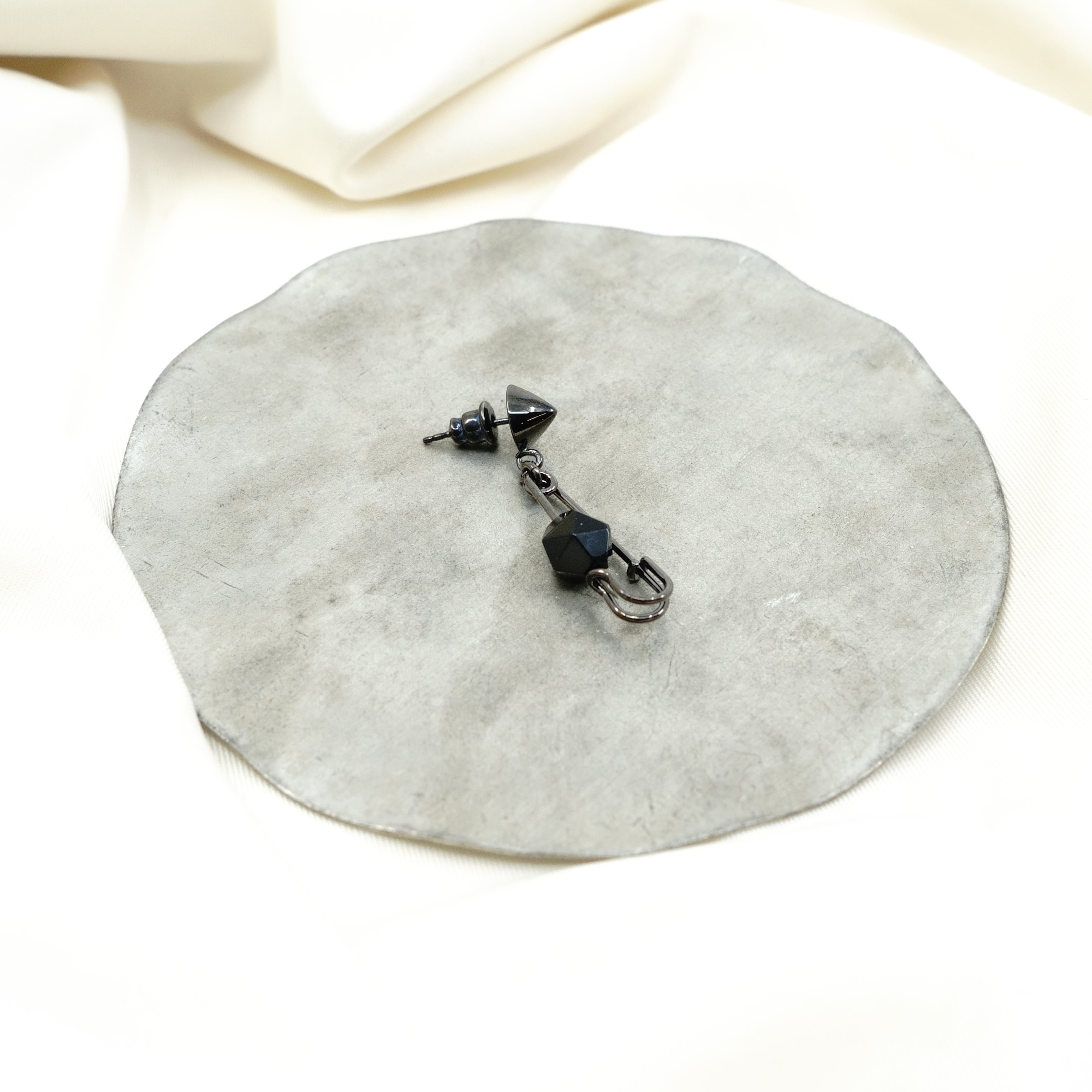 PIERCE | gunda online store