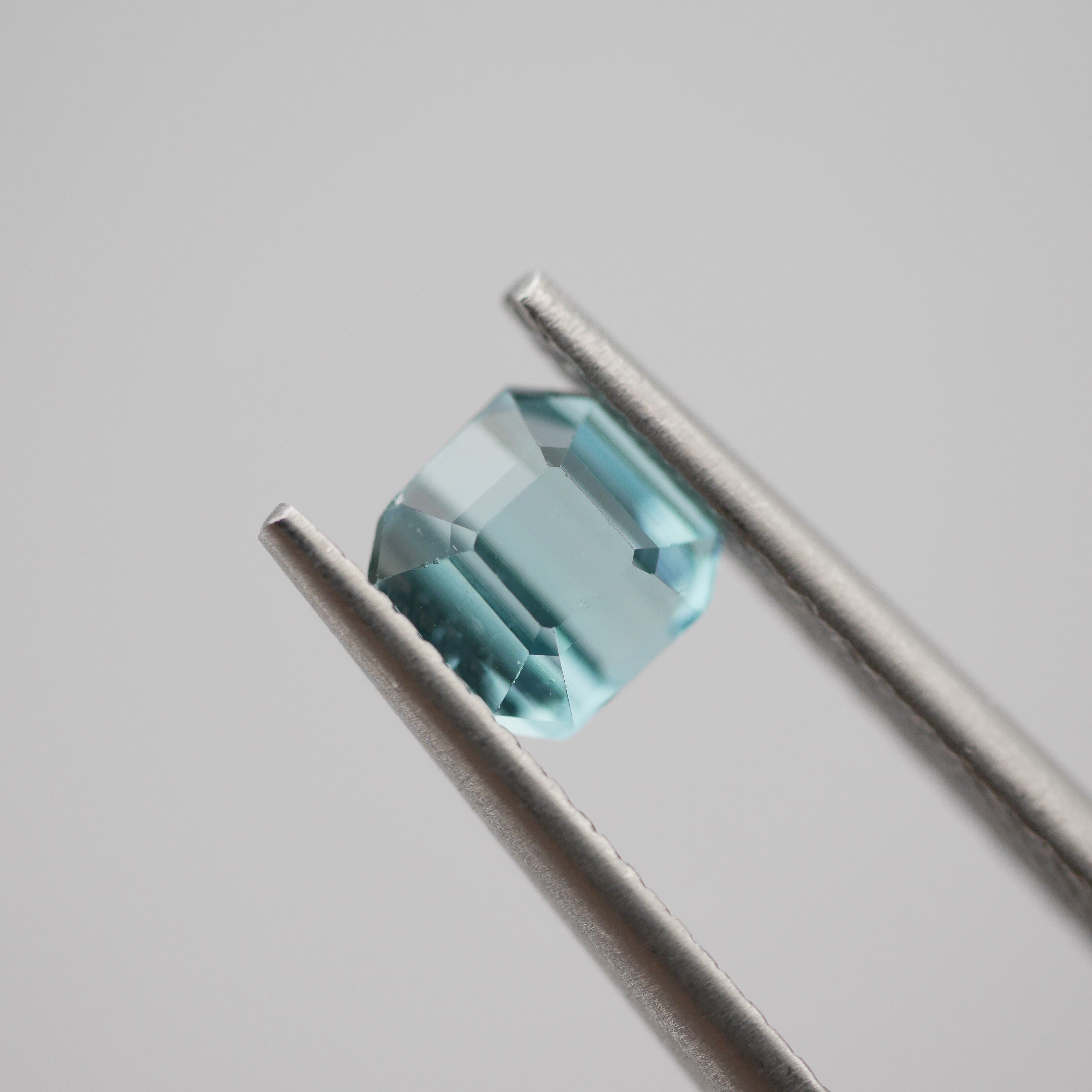 トルマリンページ カブジュエリー用☆夏色ネオン☆パライバトルマリン 0.074ct | 宝石つむり