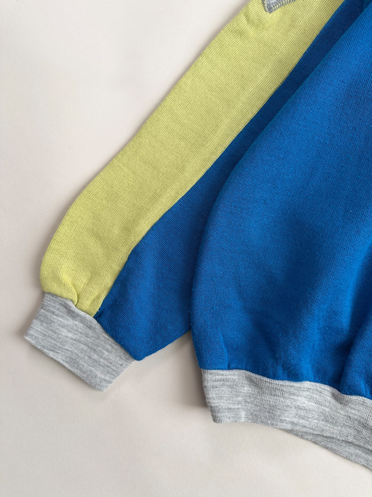 Half-zip sweatshirt - 5