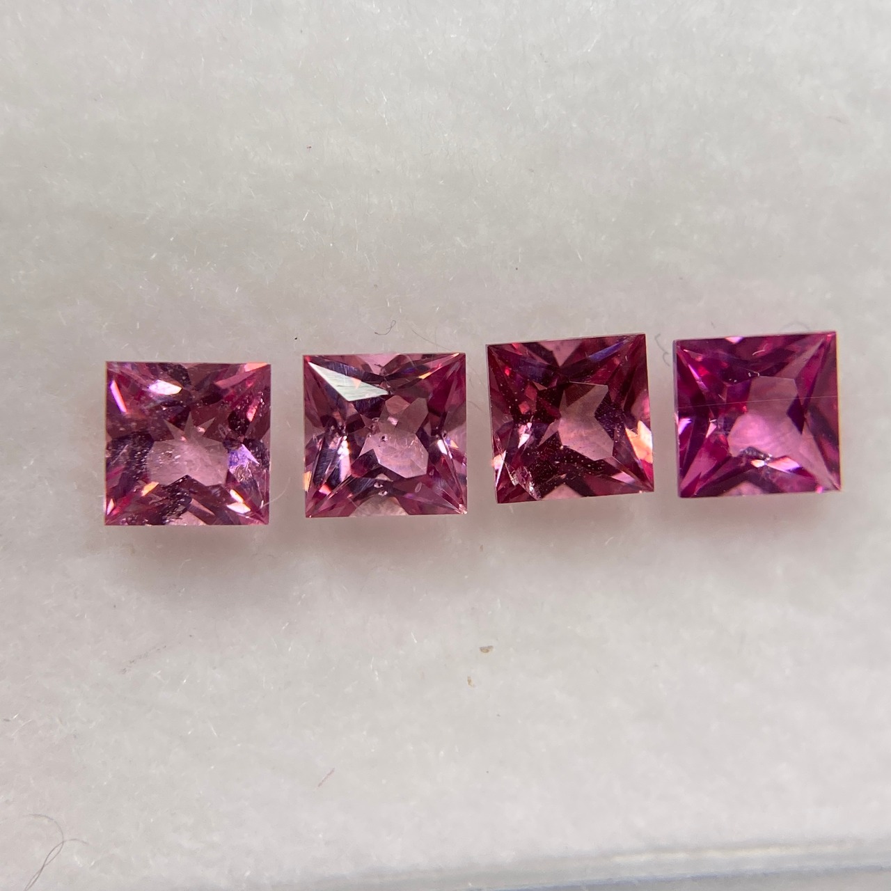 訳あってお買い得 プリンセスなスピネル 3.5mm 4点セット r-0113