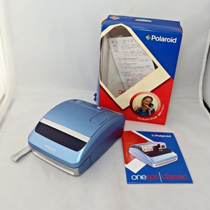 ポラロイドカメラ one 600 classic Blue Polaroid