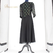 社交ダンス 衣装 スタンダード ドレス ワンピース パーティ衣装 女性用 レディース オールシーズン 黒 ブラック系 レース Sanline サンリーヌ シック 上品 おしゃれ モノトーン 結婚式 フォーマル デザイン 美しい 着丈 約111cm トレンド ラメ 光沢感 サイズ感 ゆったり フェミニン 伸縮性なし 肩パッドあり 日本製 レーヨン ナイロン 高品質 シンプル スタイリッシュ 丈感