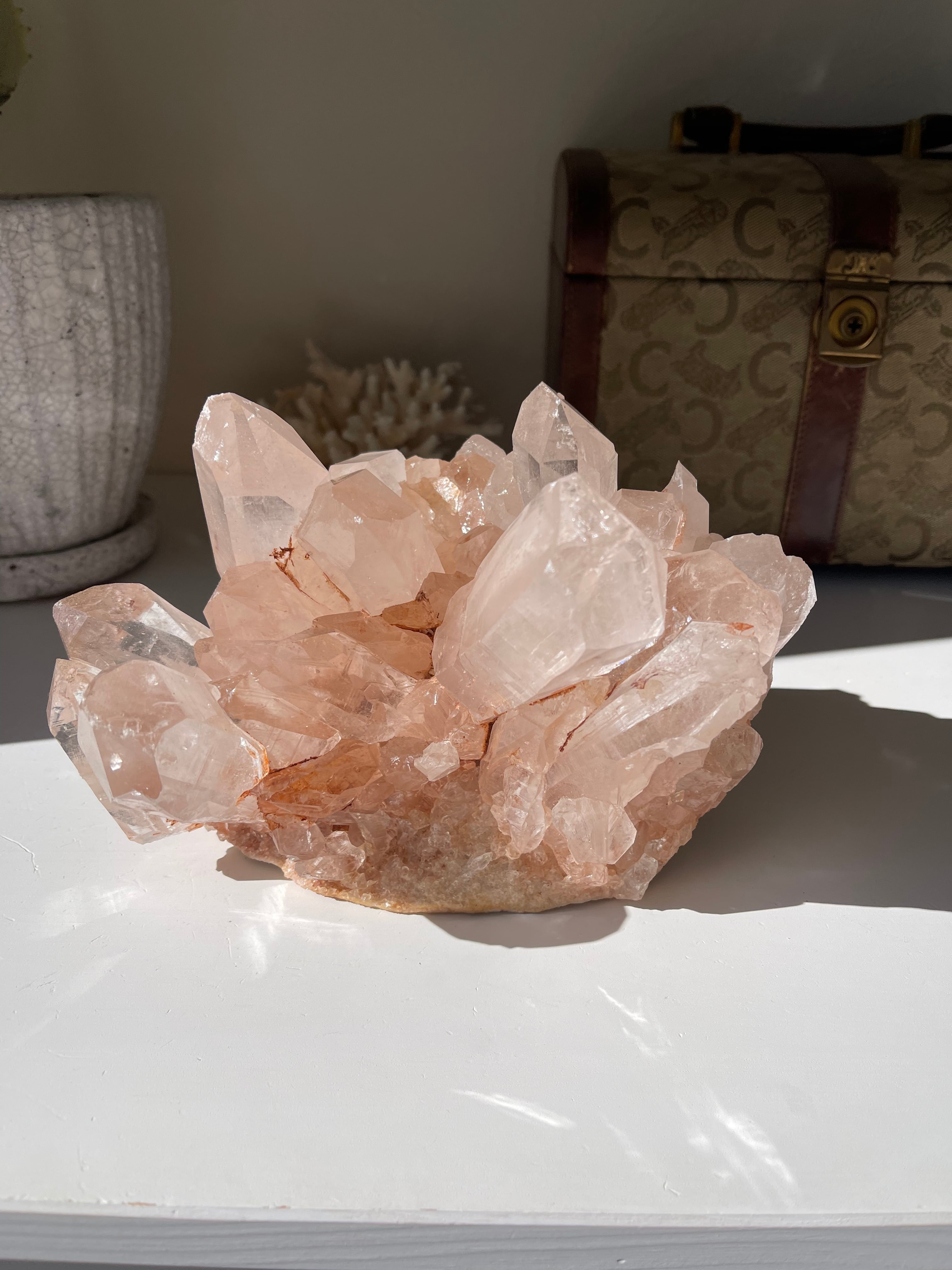 ヒマラヤ　ピンクサマディクォーツクラスター/Himalayan pink samadhi quartz cluster