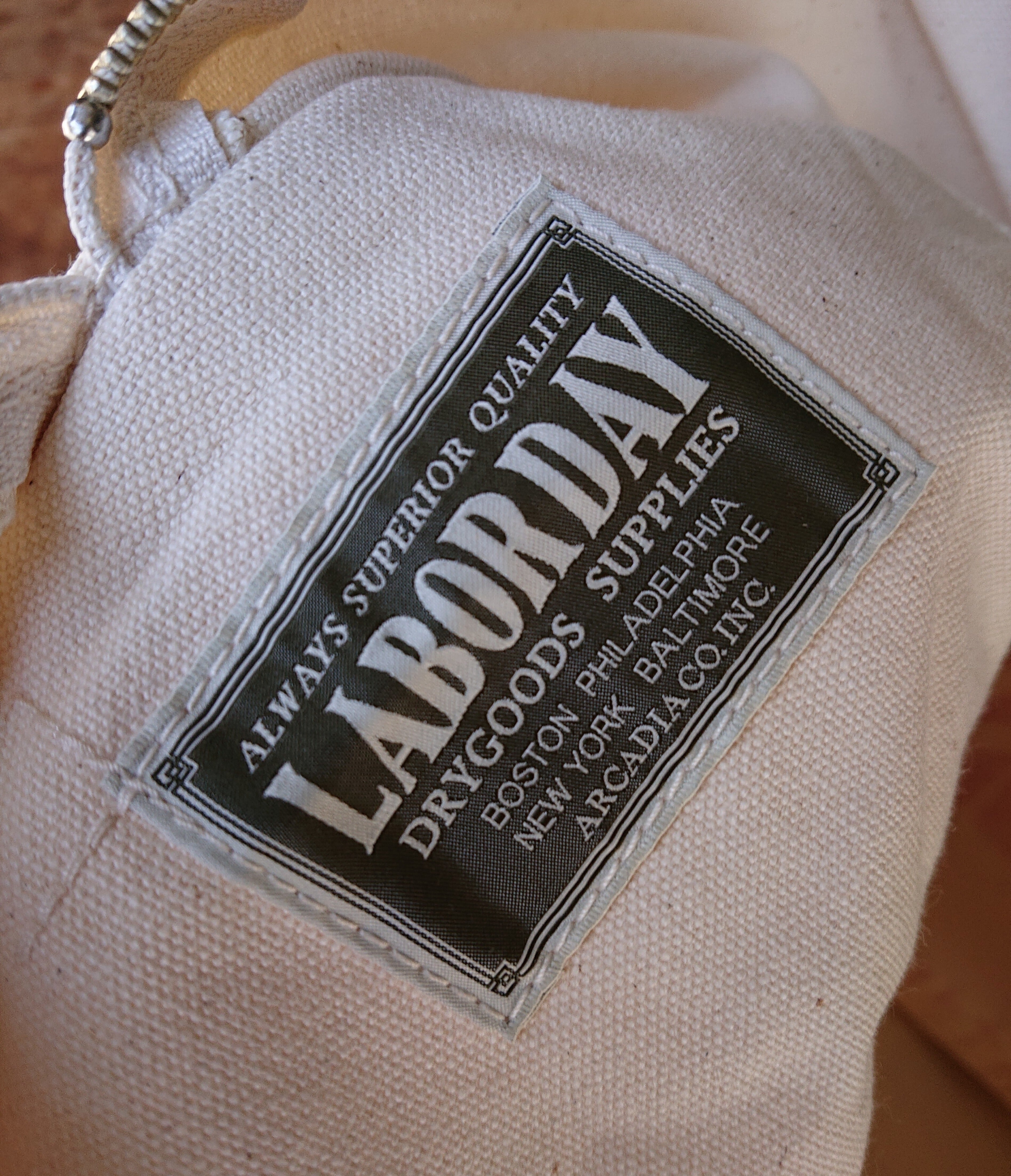 LABORDAY × BAA SIGNATURE NEWS PAPER BAG Natural/Black Color | BOW LABORDAY × BAA SIGNATURE NEWS PAPER BAG Natural/Black Color | BOW