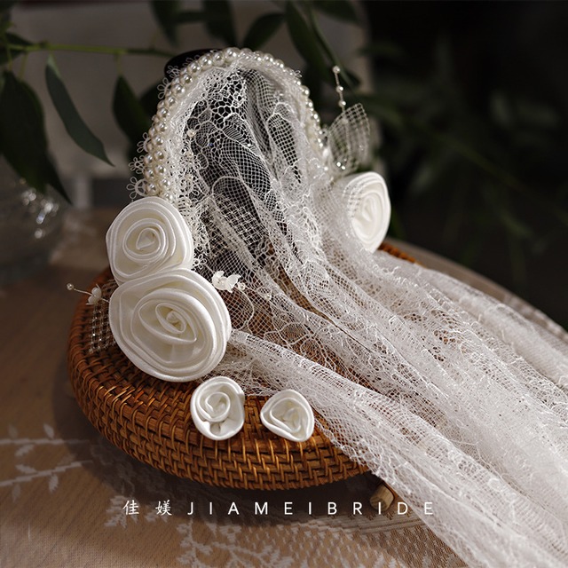 【ウェディングベール】 ウェディングベール ミドル ホワイト 白 刺繍 レース クラシカル レトロ 結婚式 ベージュ ホワイト 白 小物 ウェディング 結婚式 挙式 フォトウェディング 20代 30代 40代 シンプル 前撮り 後撮り 少人数ウェディング ナチュラル ウェディング レストランウェディング ガーデンウェディング リゾートウェディング カジュアルウェディング  ソロウェディング