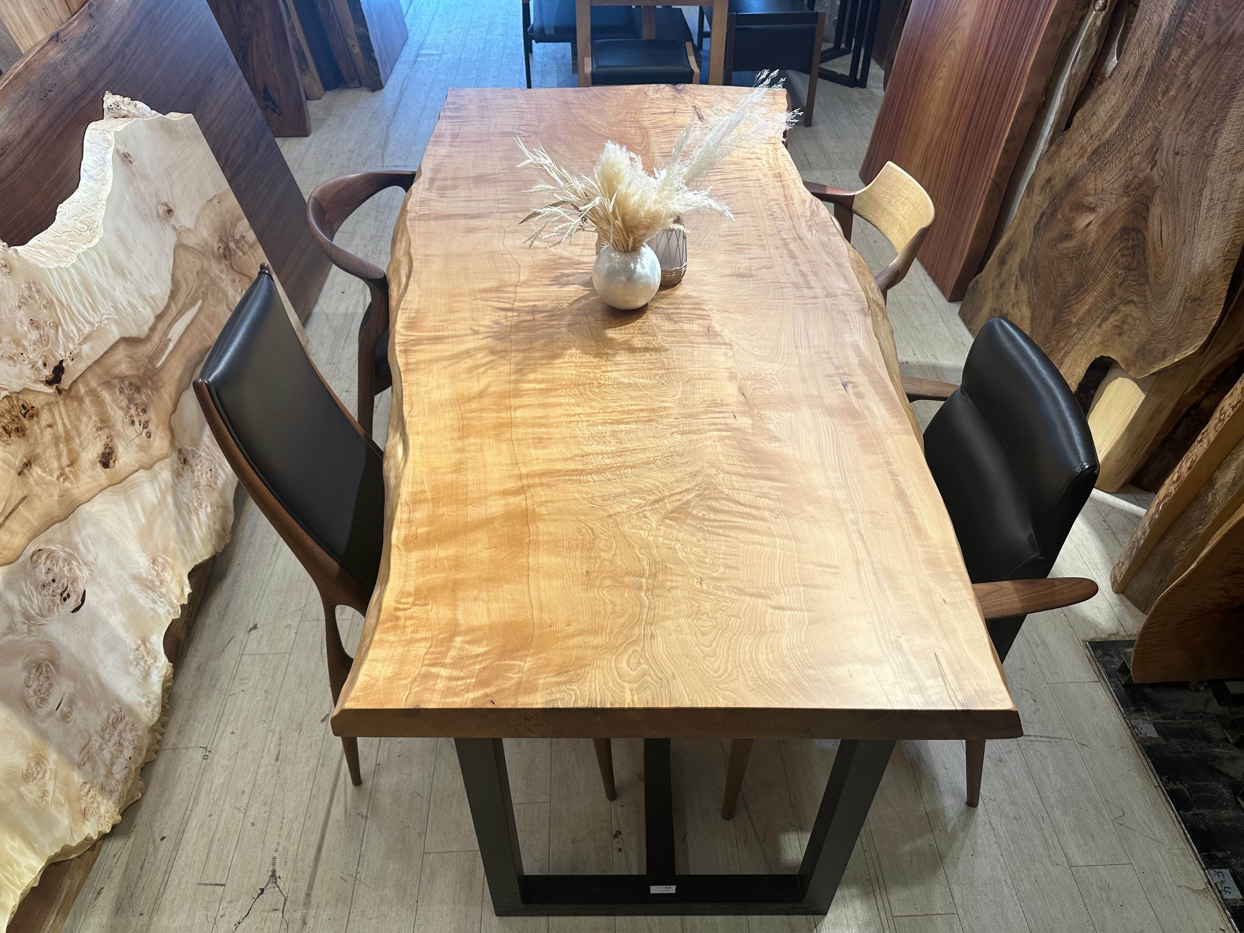 全面杢】栃（トチ）_2020×770-930-960×63_浅草本店_テーブル天板/一枚