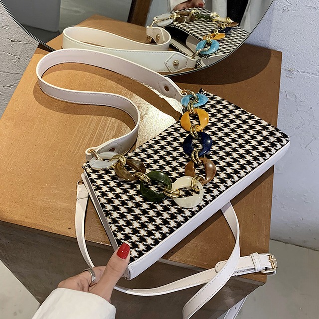 秋の新しい小さなバッグ女性2020人気の新しい流行のファッションワイルドワンショルダーアンダーアームバッグバージョンのネットレッドメッセンジャーバッグ 手作りハンドバック36837118930