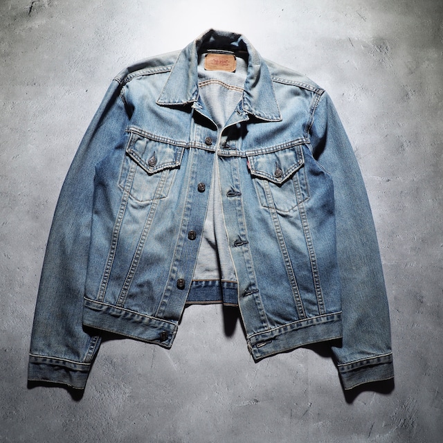 1990s ” Old Euro Levi's ” good aging vintage Denim jacket