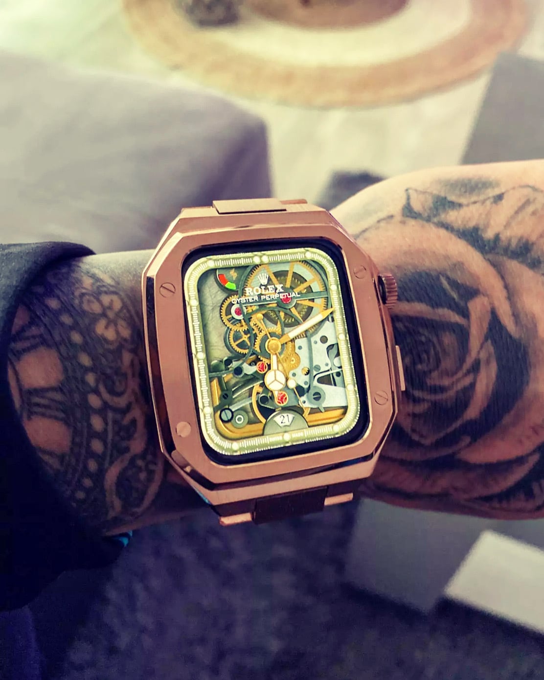 【ローズ】アンプル Red Leather RIEKER Antistress Perforated Floral Pattern Women's