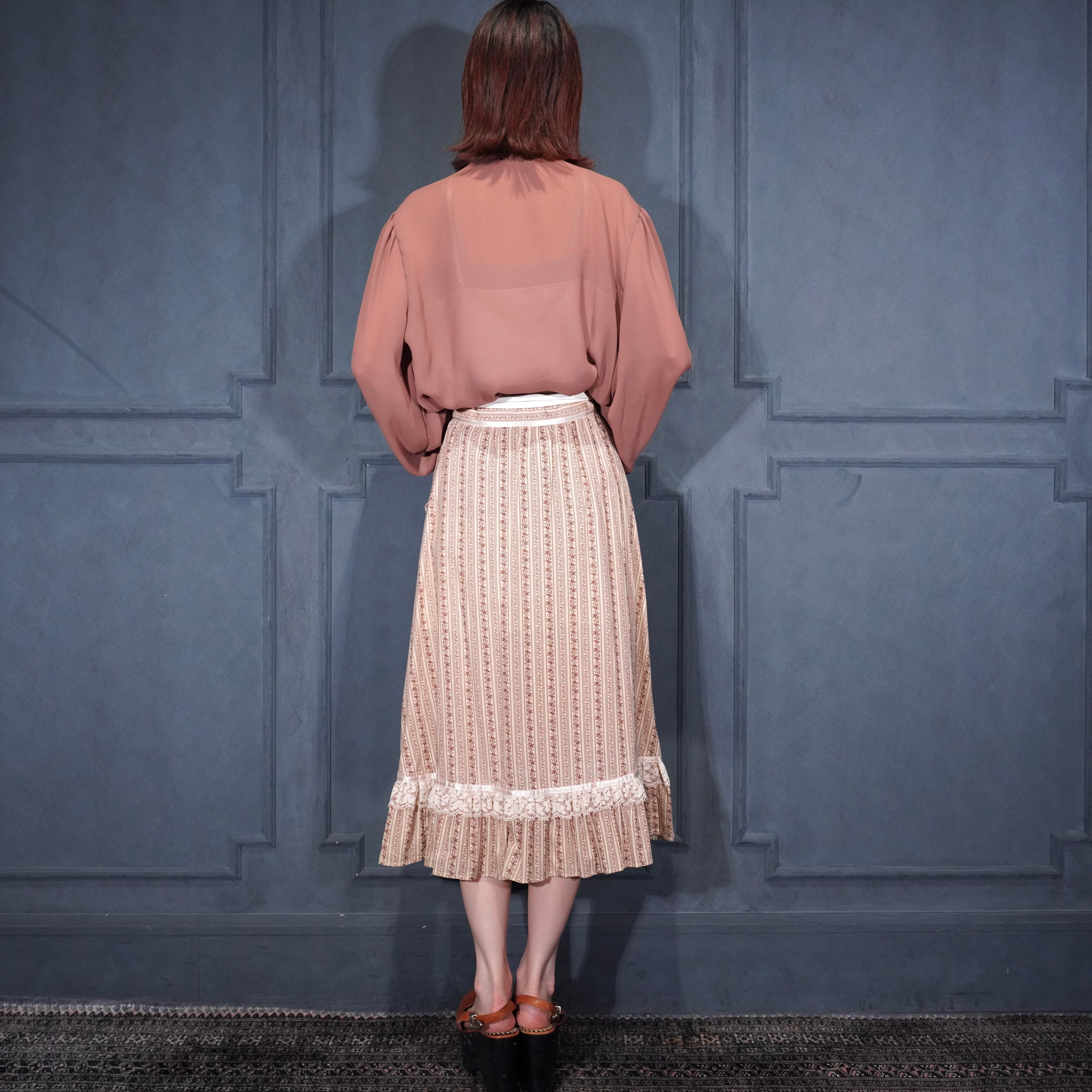 アンティーク　ヴィンテージ　スカート USA VINTAGE GUNNE SAX FLOWER PATTERNED FRONT BUTTON DESIGN LONG