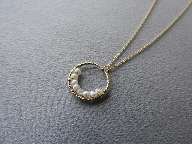 CIRCULAR MOTION Necklace small 1