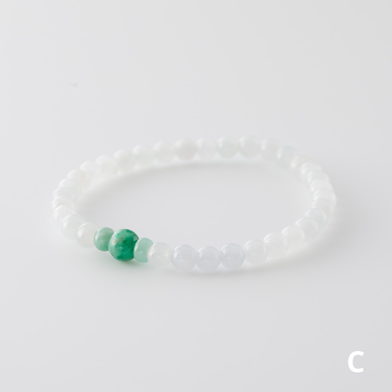 即完売の人気アイテムブレスレット 氷翡翠にポイントグリーンが新しい アイスジェイド,ワンポイントグリーンブレスレット A貨翡翠 jd_br1057