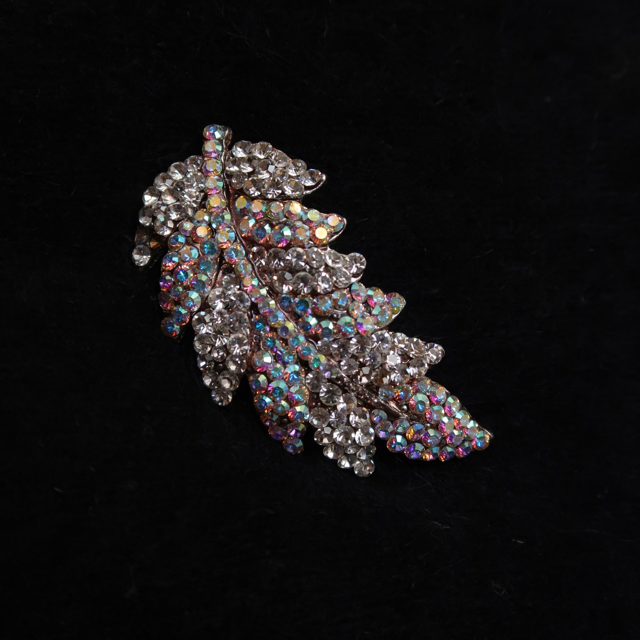 霜柱のブローチ