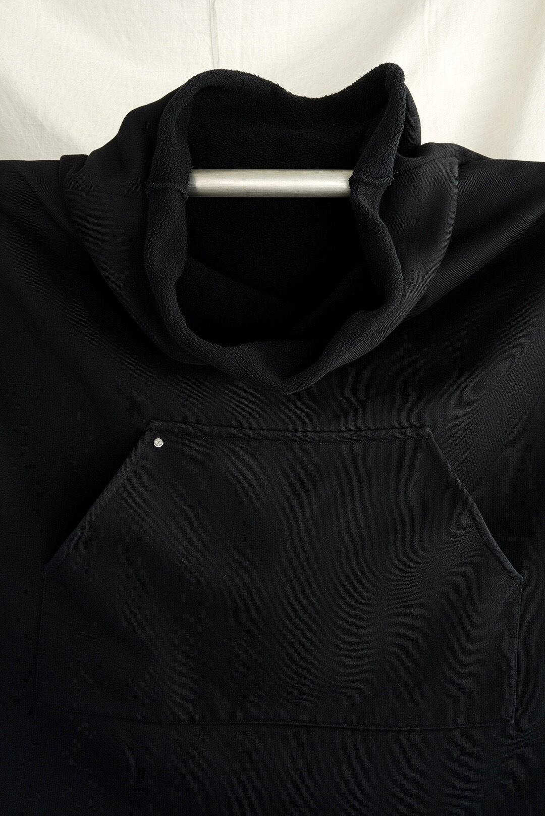 BLESS N°55 TIMEWARMERS (ARCHIVE) - SWEATERPONCHO | Brownie
