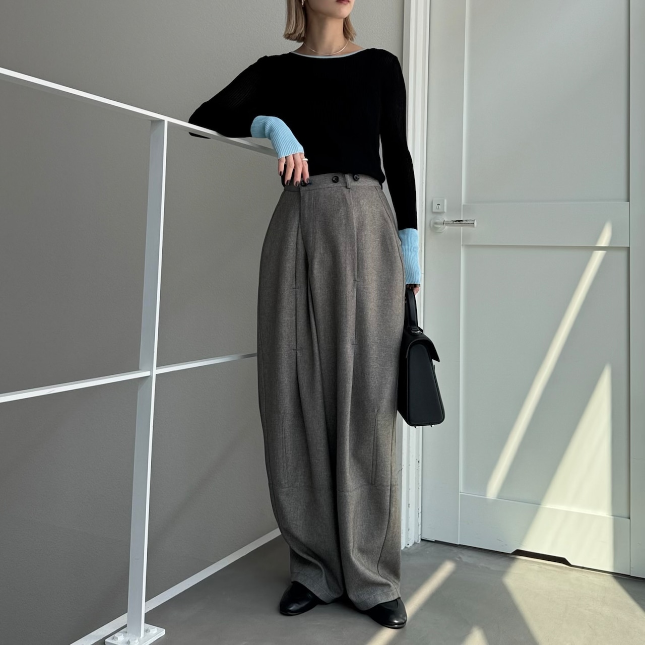 袖バイカラーシアーニットCS/ブラック