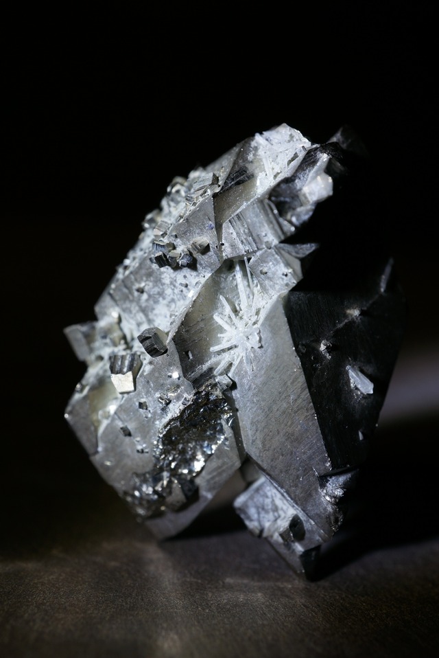 ブルガリア産パイライト/クォーツ Pyrite / Quartz 1698