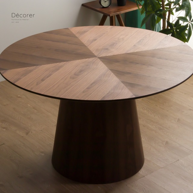 Round dining table / ラウンドダイニングテーブル【直径120cm：2色】オーク 北欧 スタイル  円卓 丸 まる 円形 ダイニングテーブル おしゃれ ジャパンディ 人気 オフィス モダン 天然木 木製 ブラウン 茶【送料込み】