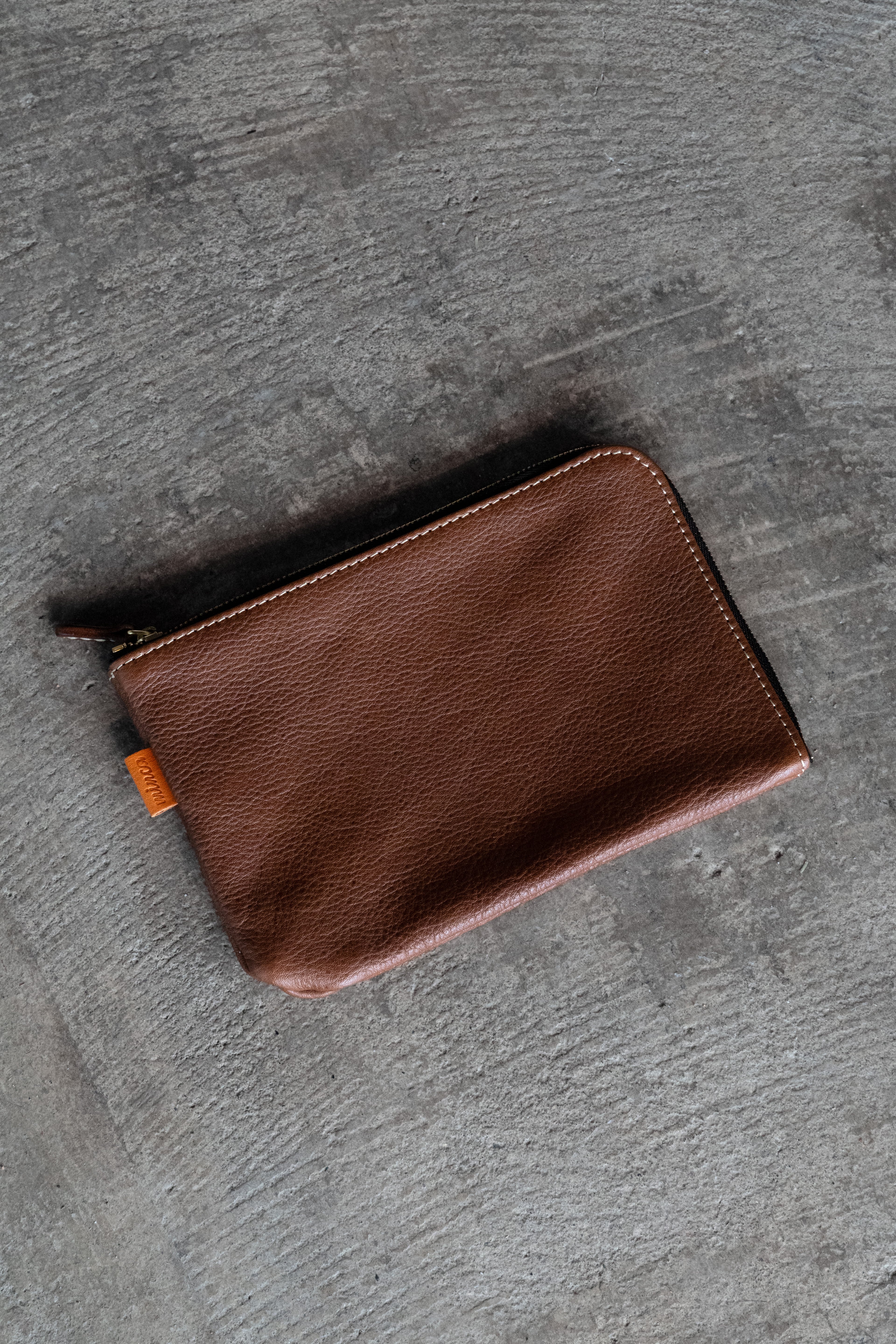 Lzip pouch / M | 高級皮革ならminca｜栃木レザーのバッグ 財布 名刺入