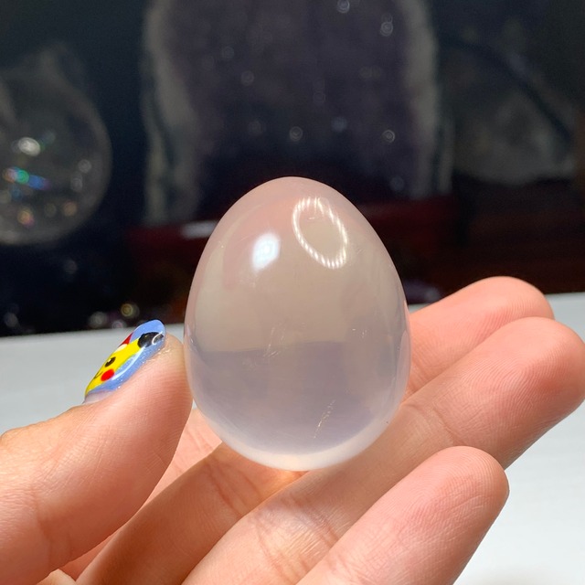 4.透明度抜群スターローズクォーツ たまご