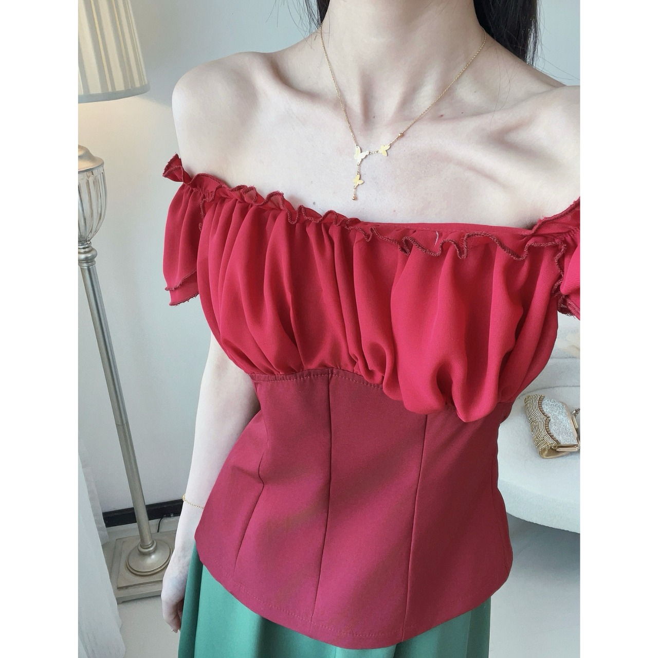 ダークスター 　オフショルダートップス　M24380