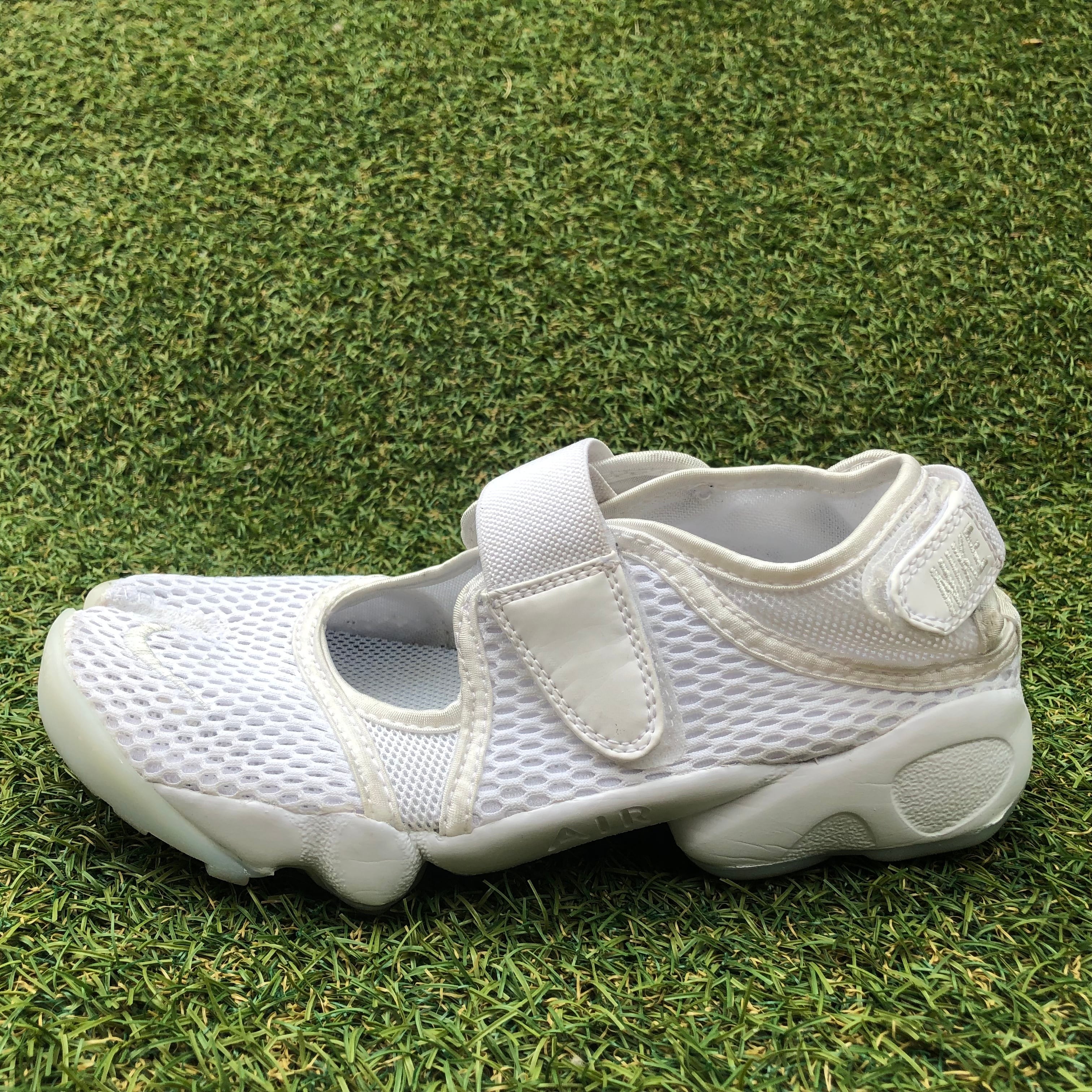 NIKE AIR RIFT BR ナイキ エアリフト ブリーズ HT670