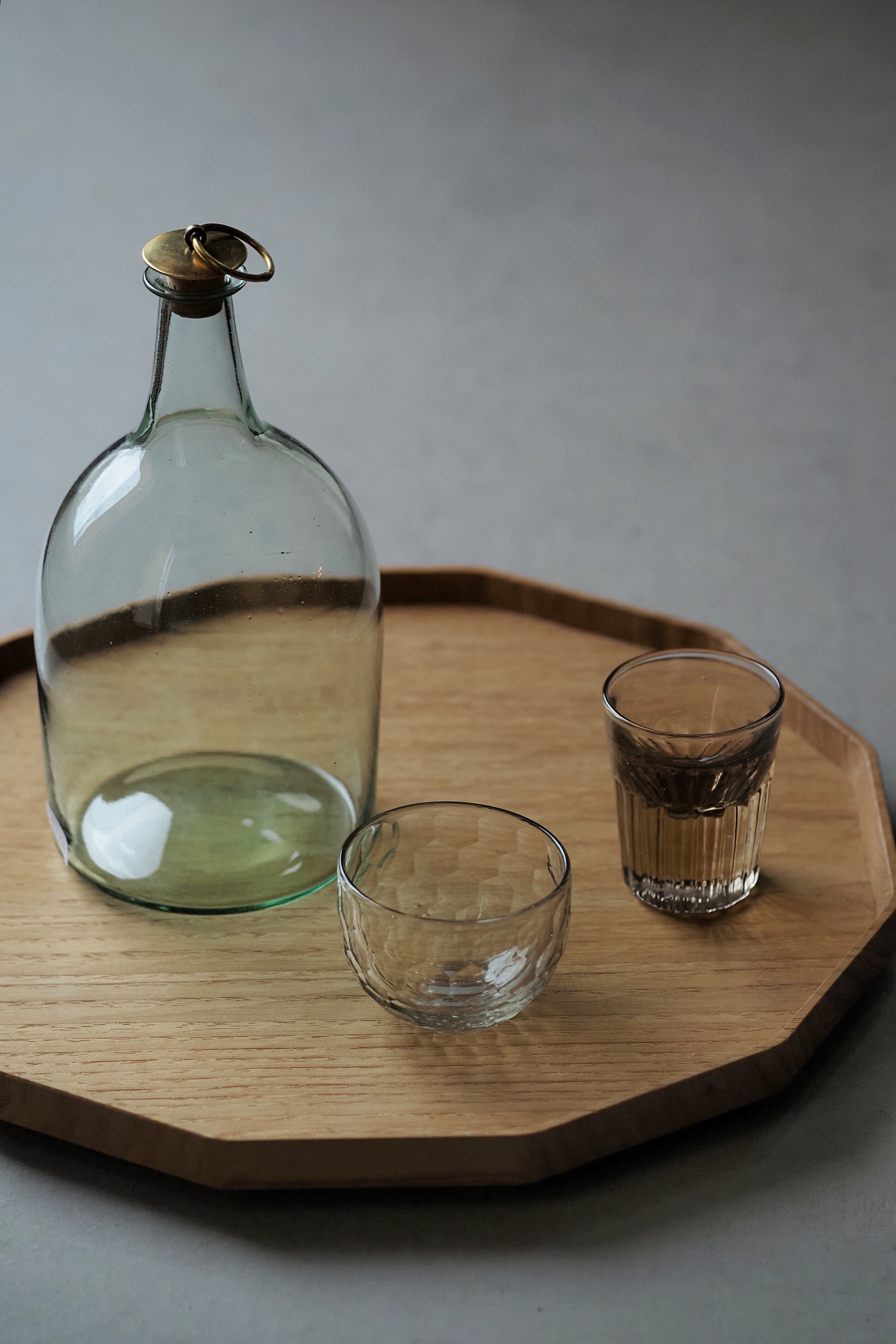 津田清和 19. 厚底モール酒杯 | 陶屋なづな