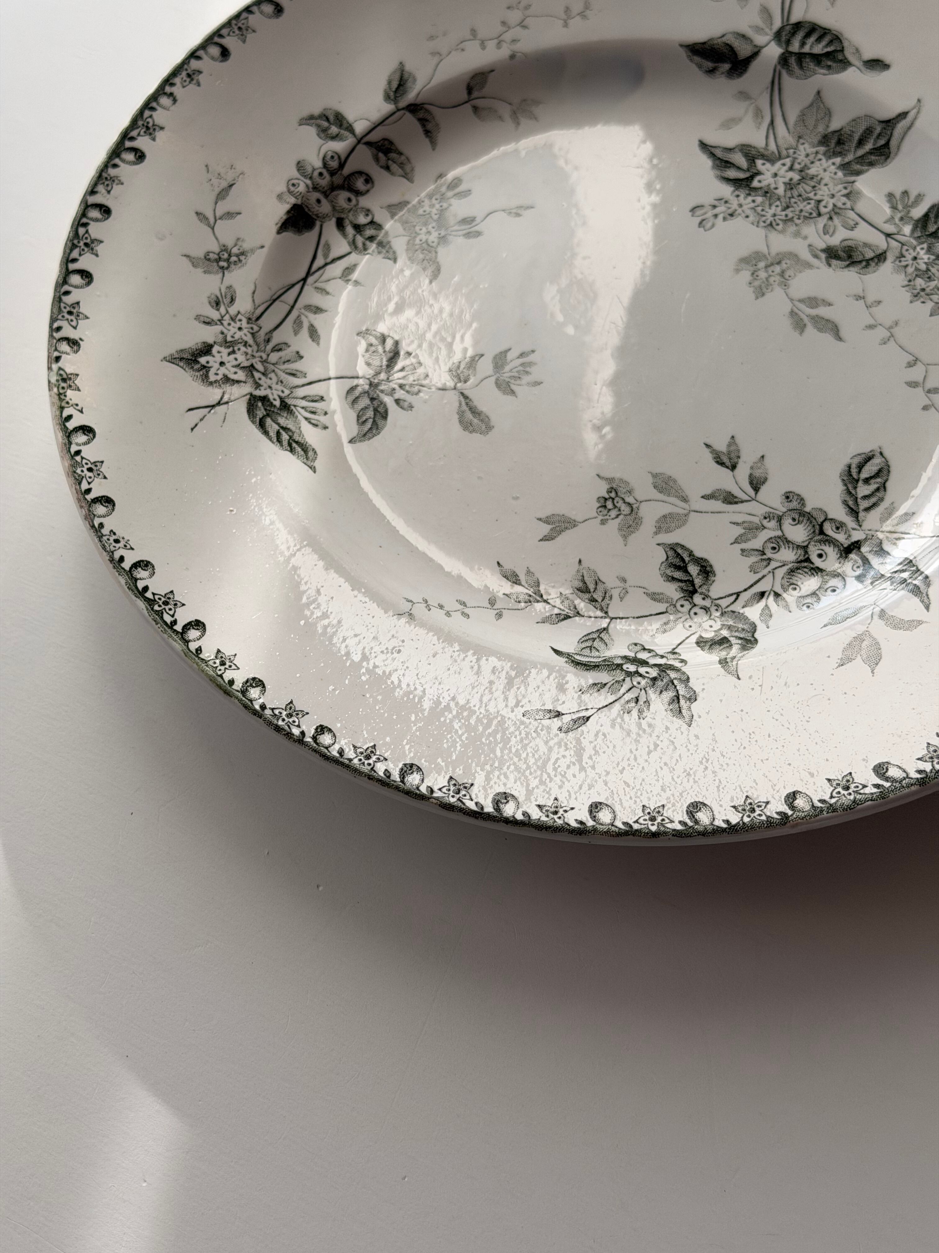 Saint amand サンタマン / “CAIFFA” 平皿プレート a | VIRON antique