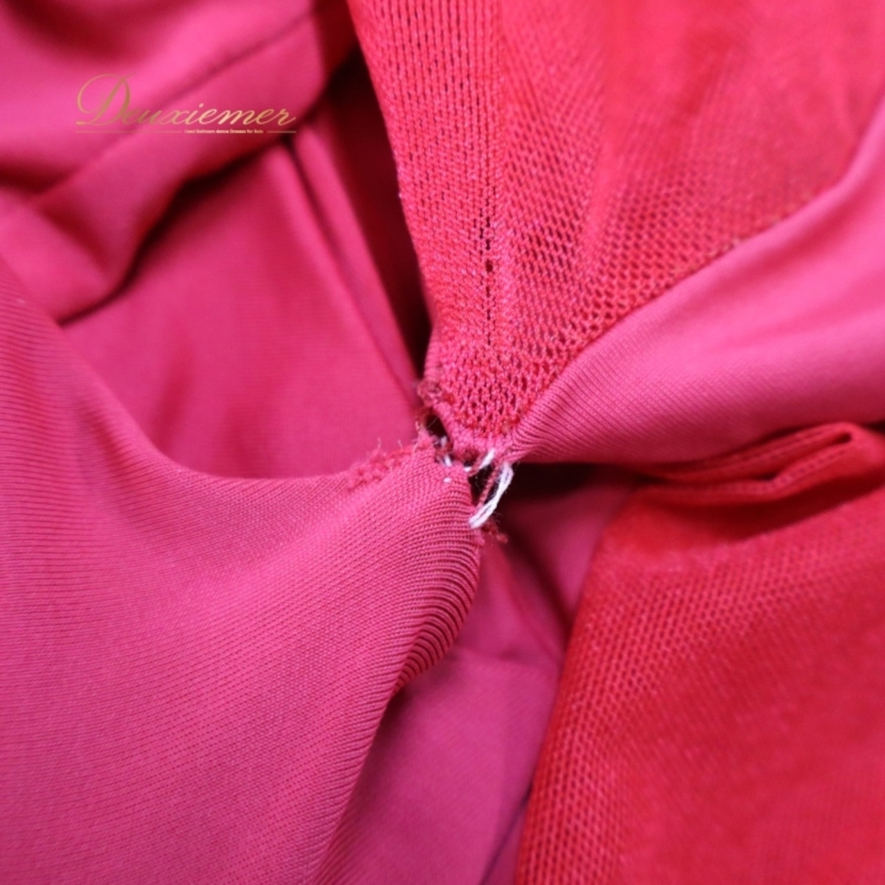 社交ダンス 衣装 ツーピース ピンク系 チャコットロイヤルダンス Chacott ROYAL DANCE 無地 シンプル 伸縮 ストレッチ ドレープ メッシュ 上品 タイト 練習 レッスン パーティー 長袖 鮮やか かわいい セットアップ 上下セット