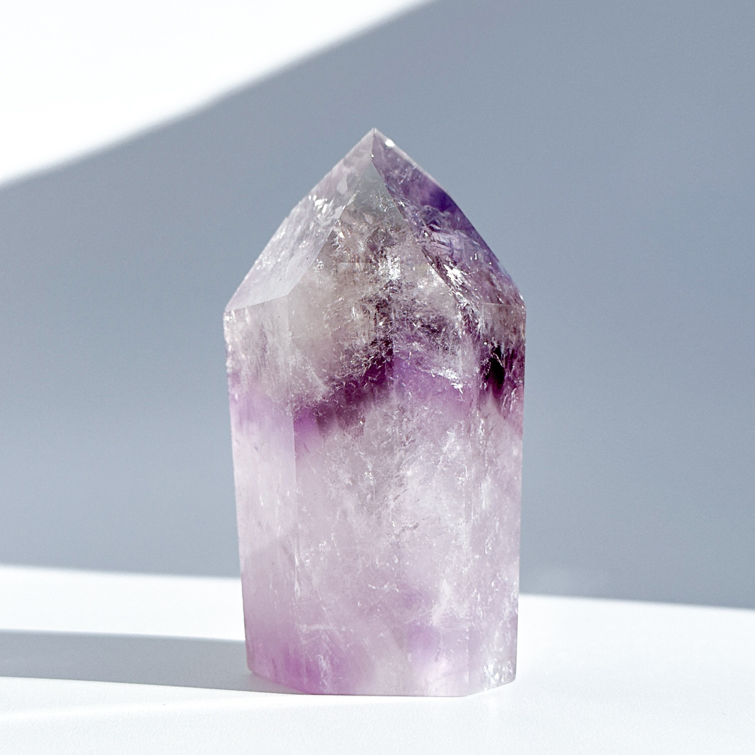 ハイクオリティ】バイーア産ファントムアメジスト タワー61 ◇ Phantom