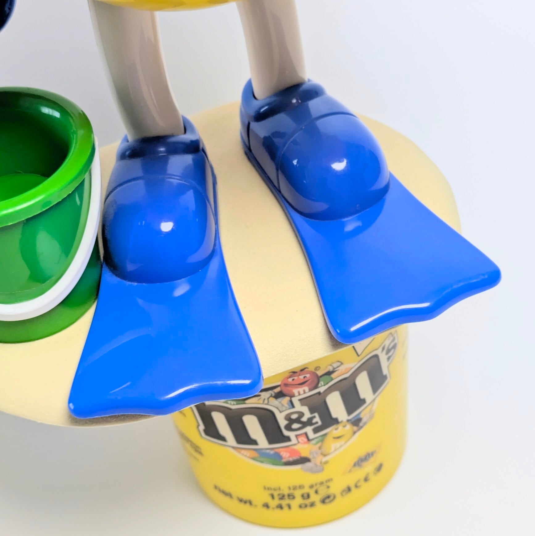 ☆ VINTAGE ☆【 m&m's ( エムアンドエムズ ) 】Summer Beach / サマービーチ / アヒル浮き輪 / ディスペンサー コレクション / イエロー 〚アメリカン雑貨 アメトイ〛