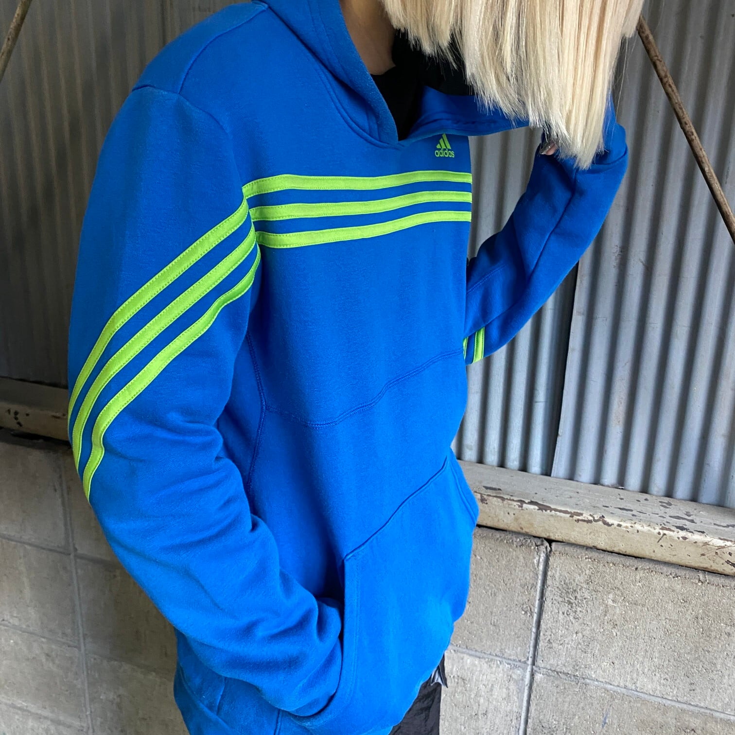 日本 adidas アディダス パーカー 150