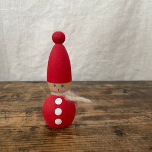 赤い長帽子の子