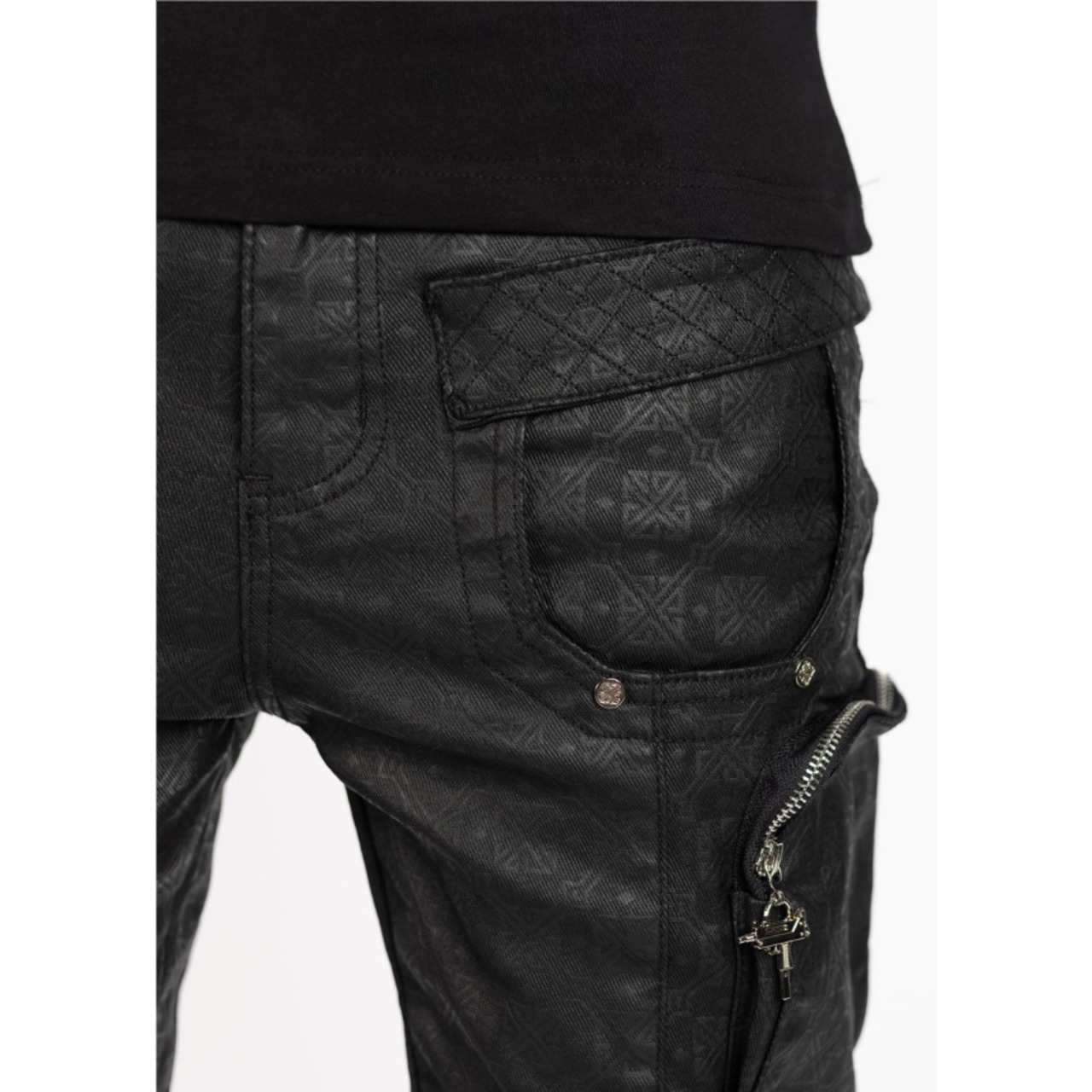 GUAPI / all black monogram embllished denim