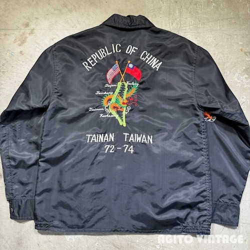70's TAINAN TAIWAN スーベニアジャケット 台湾ジャケット リバーシブル 刺繍ナイロン ブラック ライトブルー 龍 ドラゴン マップ L~XL相当 NAM戦 希少 ヴィンテージ BA-2568 RM2987H