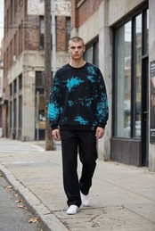 【3着限定販売】ブリーチタイダイスウェットトレーナー 深海美