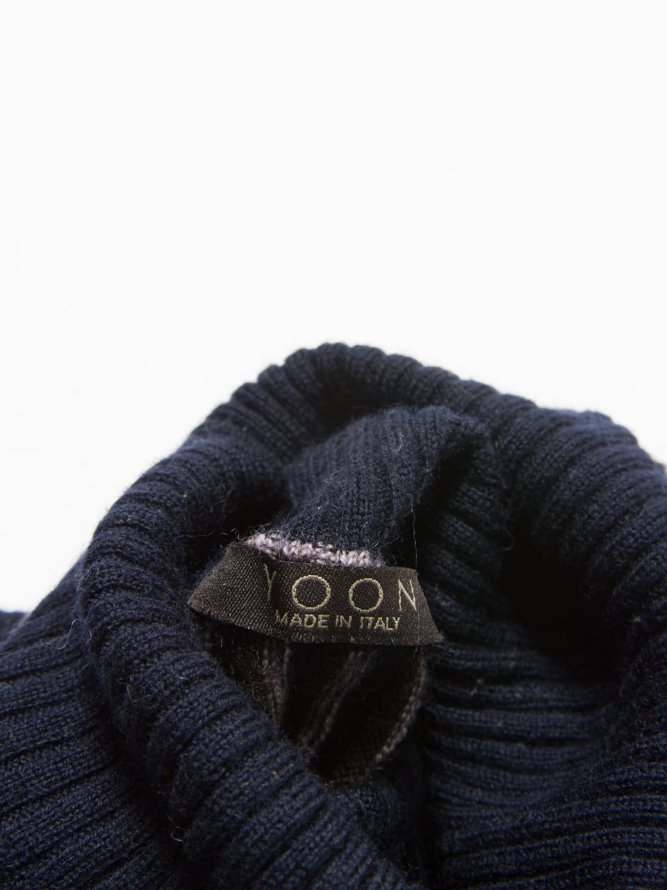 【Made in Italy】100％ lana merino extrafine turtleneck rib knit（イタリア製 メリノウールタートルネックリブニット）
