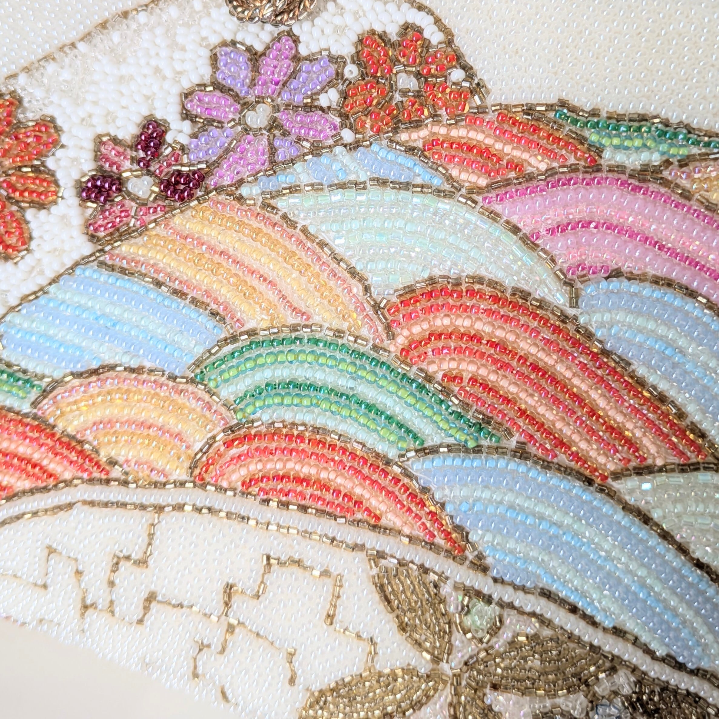 Vintage】ビーズ刺繍バッグ 白 吉祥風景柄 和柄 パーティーバッグ