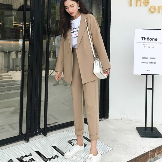 【韓国風ベージュ★フォーマルスーツ 】セットアップ シンプル 通勤 レディース スーツ パンツスーツ フォーマルスーツ 20代 30代 40代 ママスーツ 七五三 セレモニースーツ 女性 パンツドレス 結婚式 通勤 フォーマルスーツ サイズ 豊富 卒業式 入学式 入園式 きれいめ