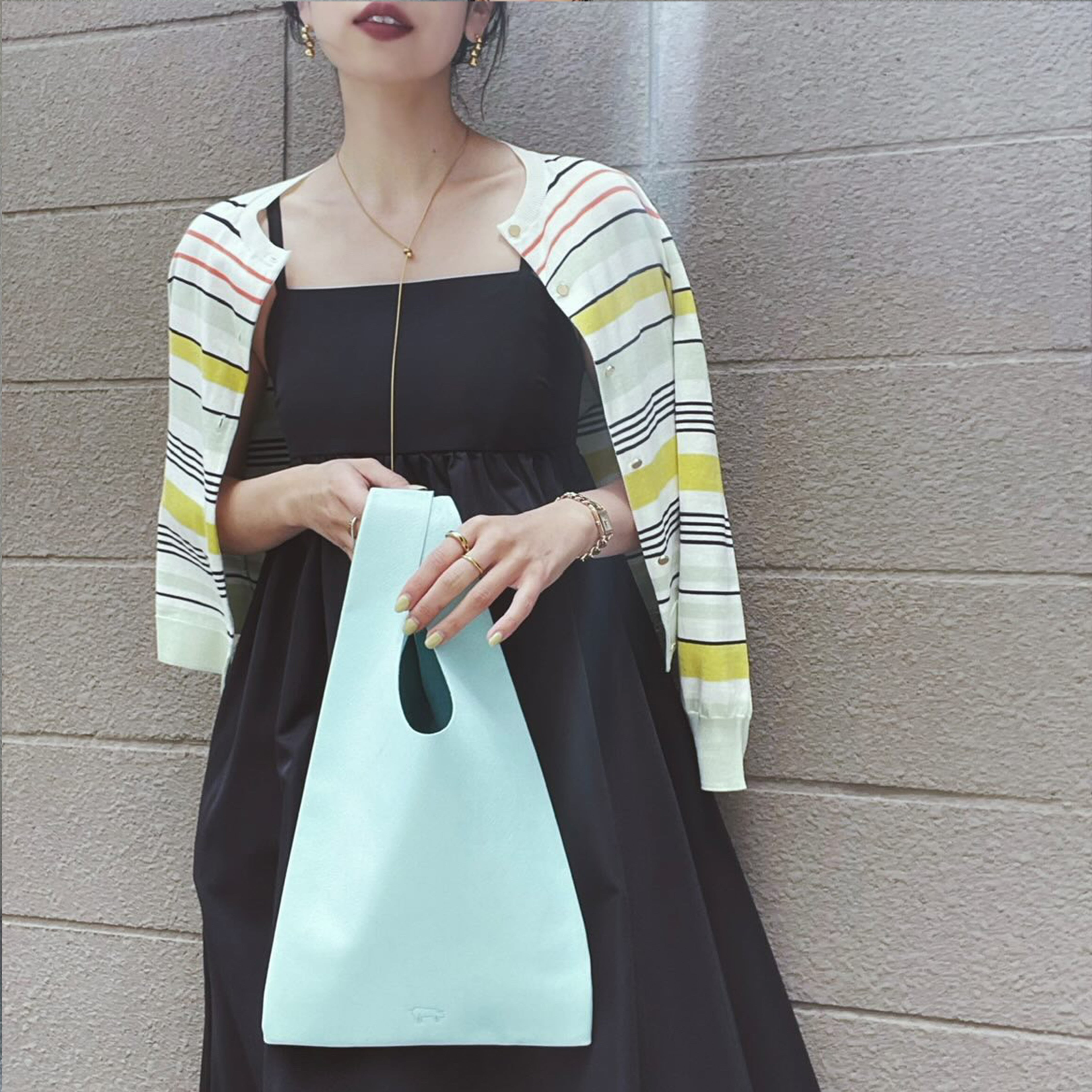 墨田区産 ピッグレザーハンドバッグ ブルー | Sai