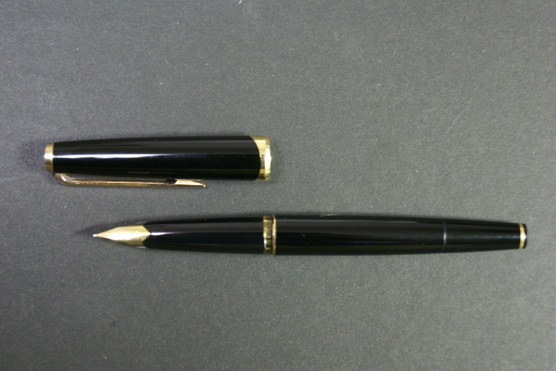 70s モンブラン 121 MONTBLANC 121 （極細字） 18K 00842 | 川口