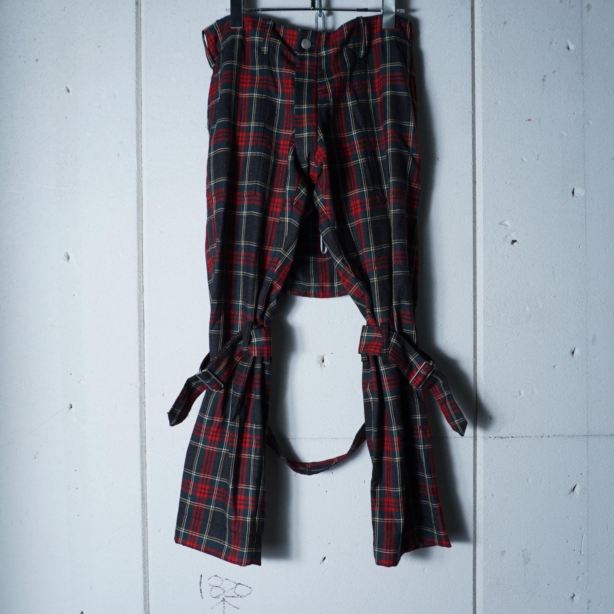 Vivienne Westwood】ヴィヴィアンウエストウッド フラップ付タータン