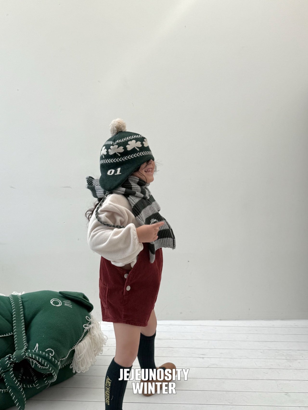 【即納】【JEJEUNOSITY】コーデュロイショートオーバーオール ワイン　80〜120cm 2025 WINTER 韓国子供服 - 3