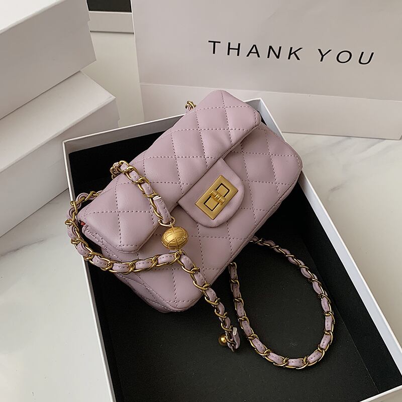 小さな香りのバッグの女性のバッグ2020新しいネット赤ファッションチェーンショルダーメッセンジャーバッグ小さな正方形のバッグの感覚 Tiancai_Wing_Bag8133958