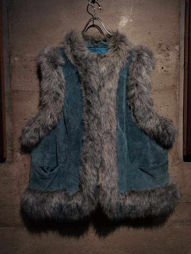 【Caka】Faux Fur × beautiful Cyan Color Suede Leather Vest