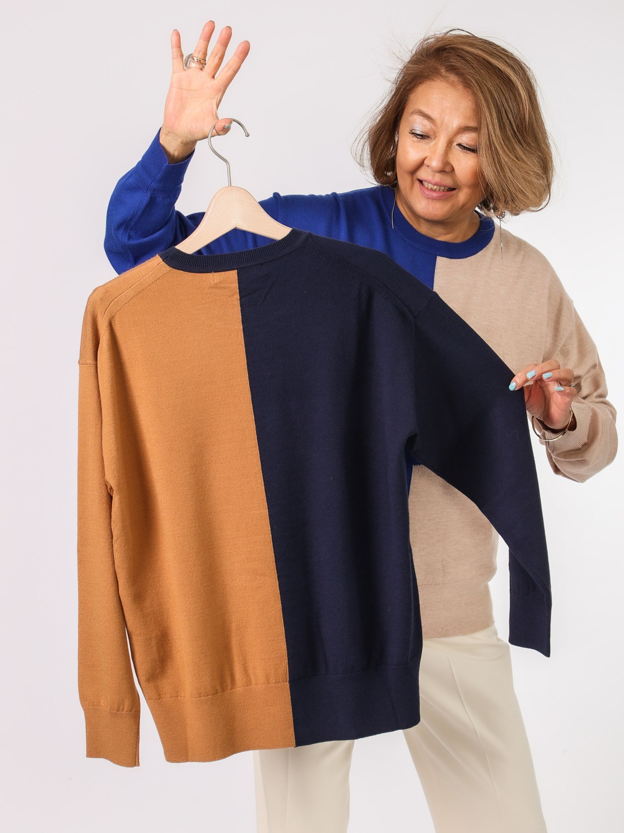 BRAHMIN(インターシャロゴセーター)