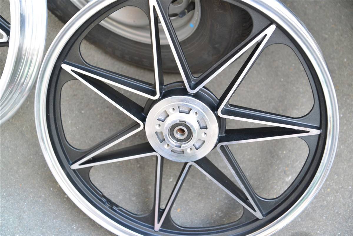 ロナウジーニョ beetタイプ キャストホイール前後gs400 gt380