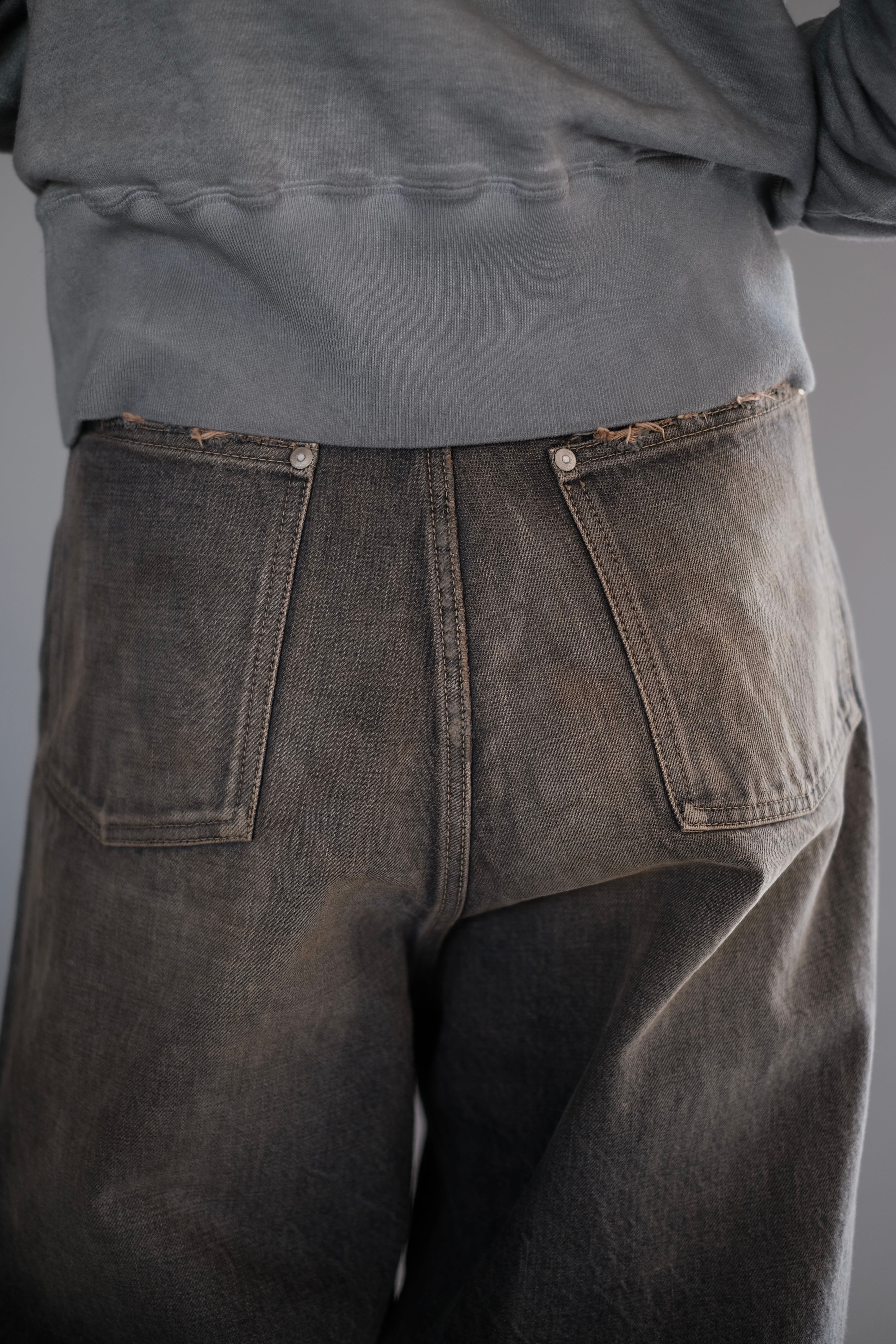 DAISUKE TANABE / Coffee Black Denim Trousers_dstryd | LIVING