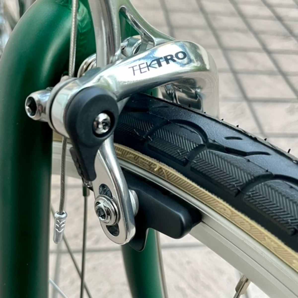 Shimano カートリッジ式ブレーキシューセット 一台分 いさみや自転車館 Shimano カートリッジ式ブレーキシューセット 一台分 いさみや自転車館