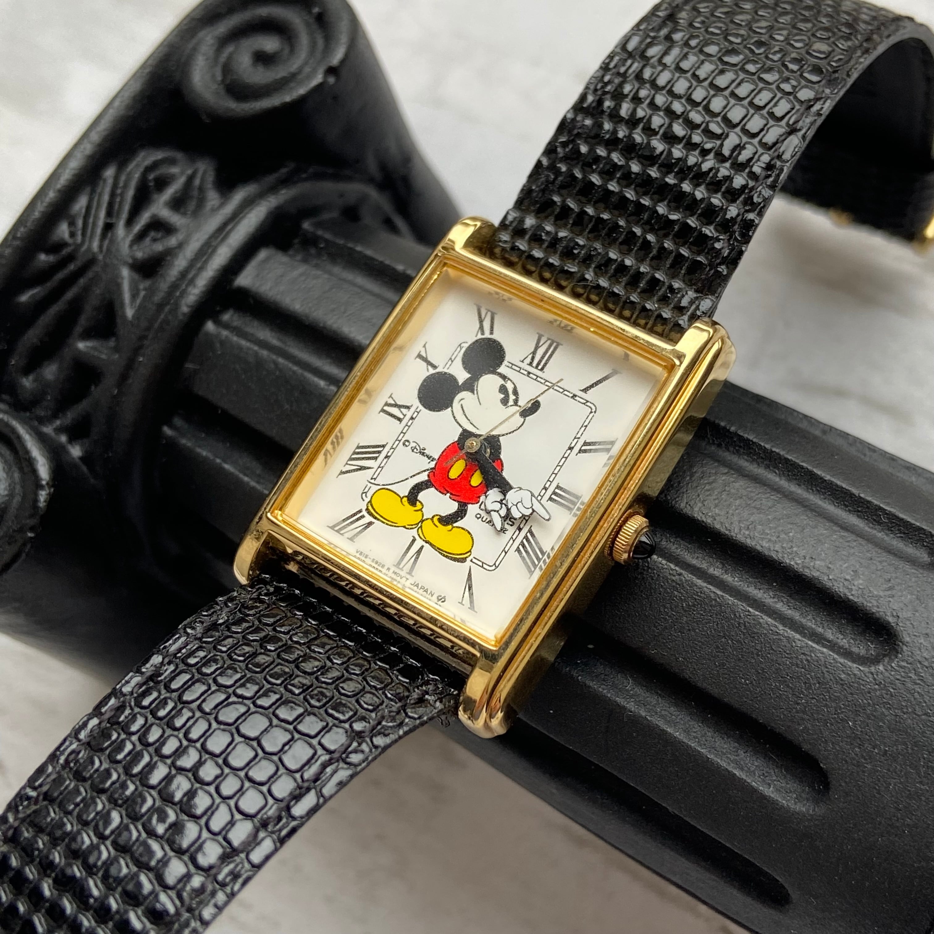 極美品・完品】90年代ヴィンテージ LORUS（SEIKO）ミッキーマウス