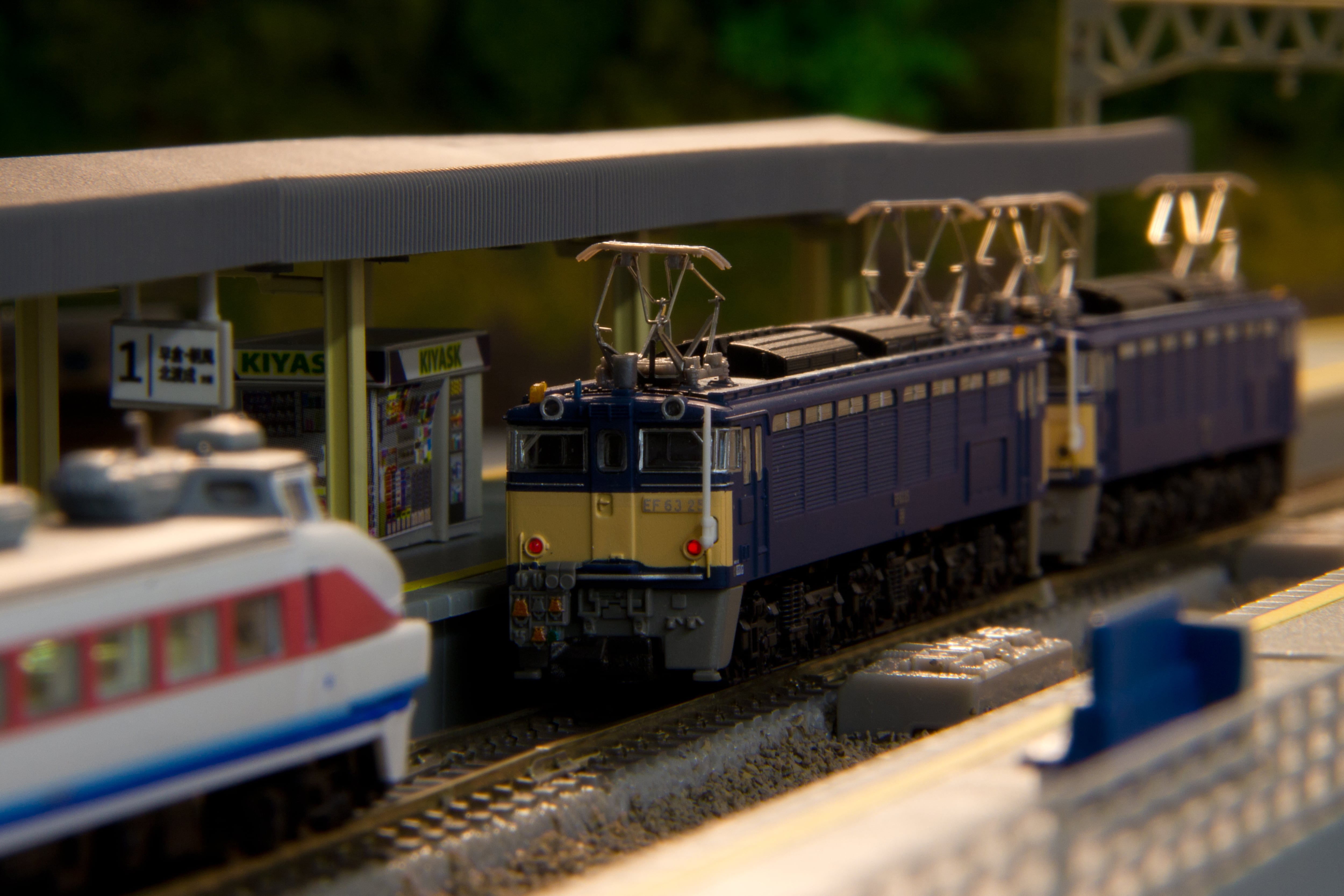T038-3 EF63形電気機関車 3次形 青 重連セット（EF63 Electric Locomotive Third Form Blue  Double Heading Set) ロクハン ＢＡＳＥ.ＳＨＯＰ ｜【公式】鉄道模型通販 Zゲージ Zショーティー